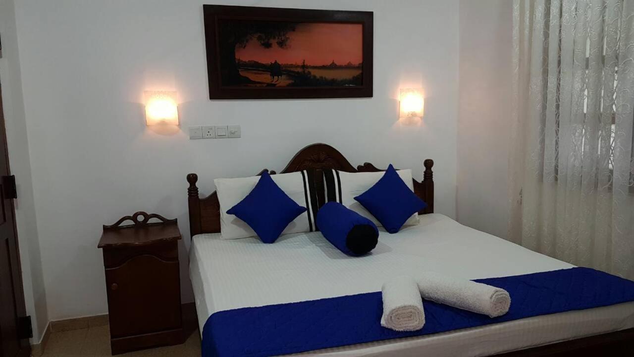 Great Wall Tourist Rest Anuradhapura Exterior photo