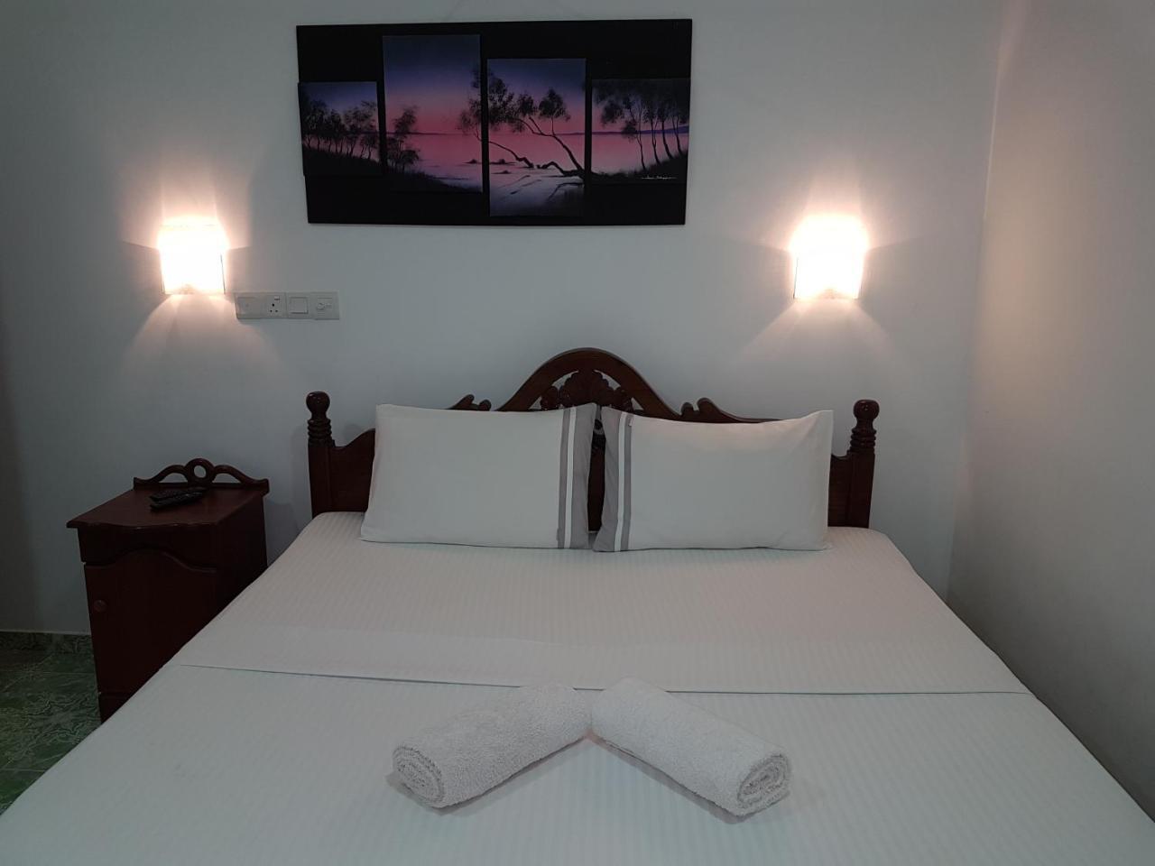 Great Wall Tourist Rest Anuradhapura Exterior photo